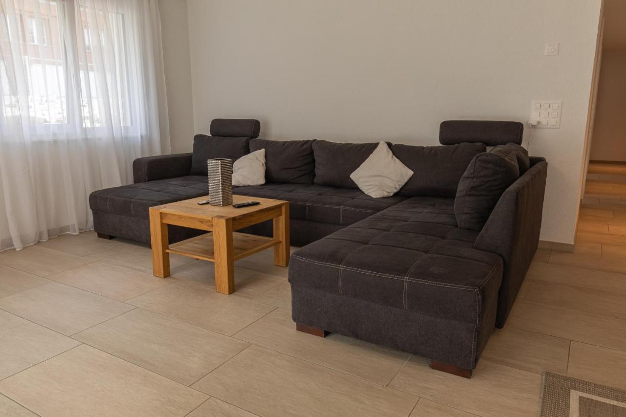 Moench Apartment - Aare Jungfrau Ag Wilderswil Ngoại thất bức ảnh
